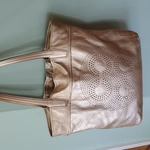 Lg. Coach bag gold